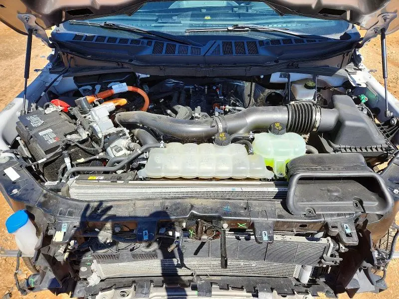 2024 FORD F150 XLT  