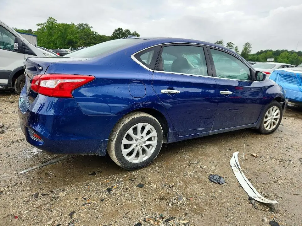2019 NISSAN SENTRA SV  
