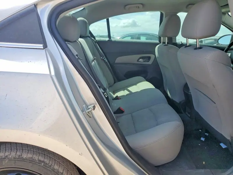 2013 CHEVROLET CRUZE LT  