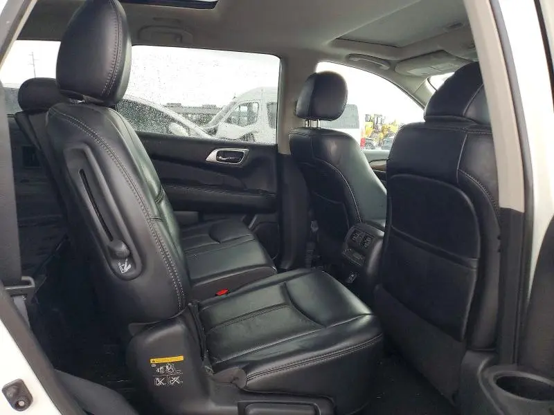 2017 NISSAN PATHFINDER S  