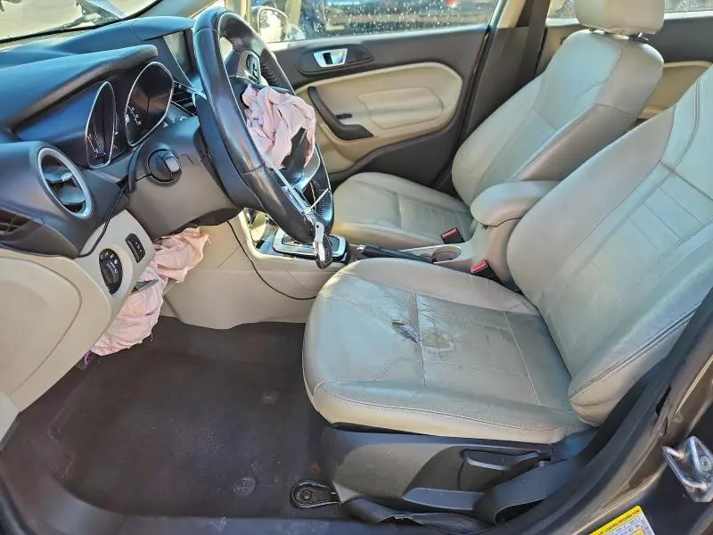 2015 FORD FIESTA TITANIUM  