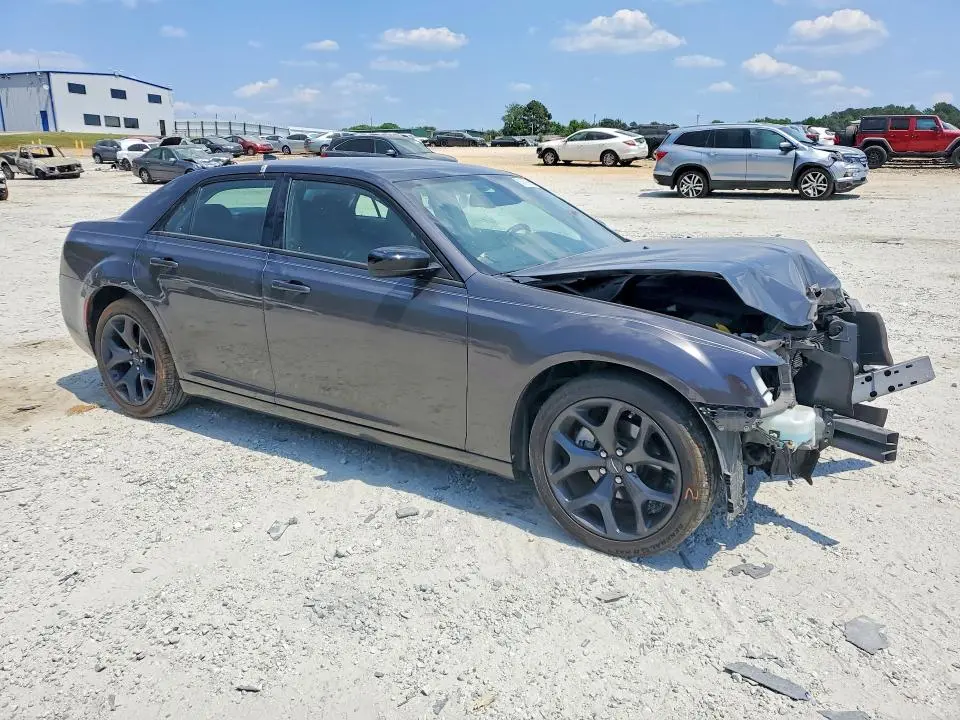 2022 CHRYSLER 300 TOURING  