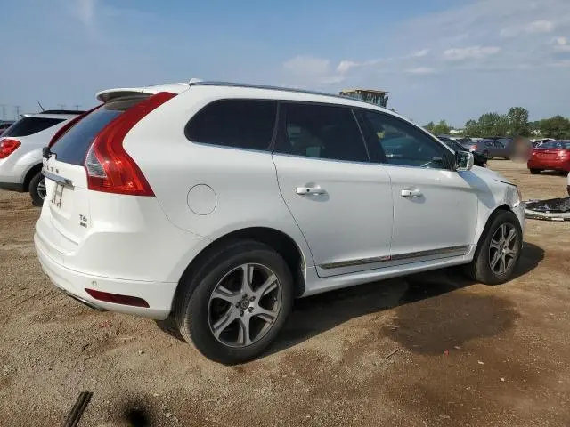 2015 VOLVO XC60 T6 PREMIER  