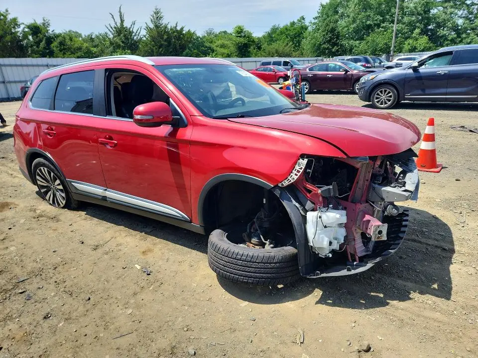 2019 MITSUBISHI OUTLANDER SE  