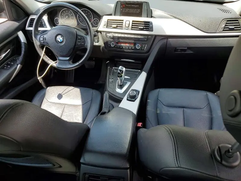 2013 BMW 320 I  