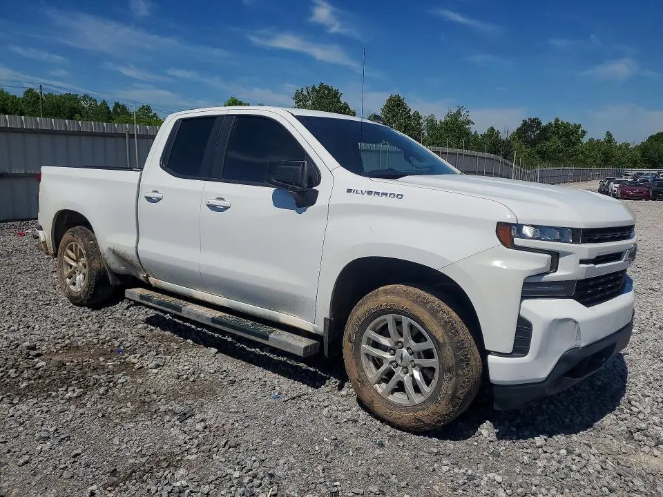 2020 CHEVROLET SILVERADO C1500 RST  