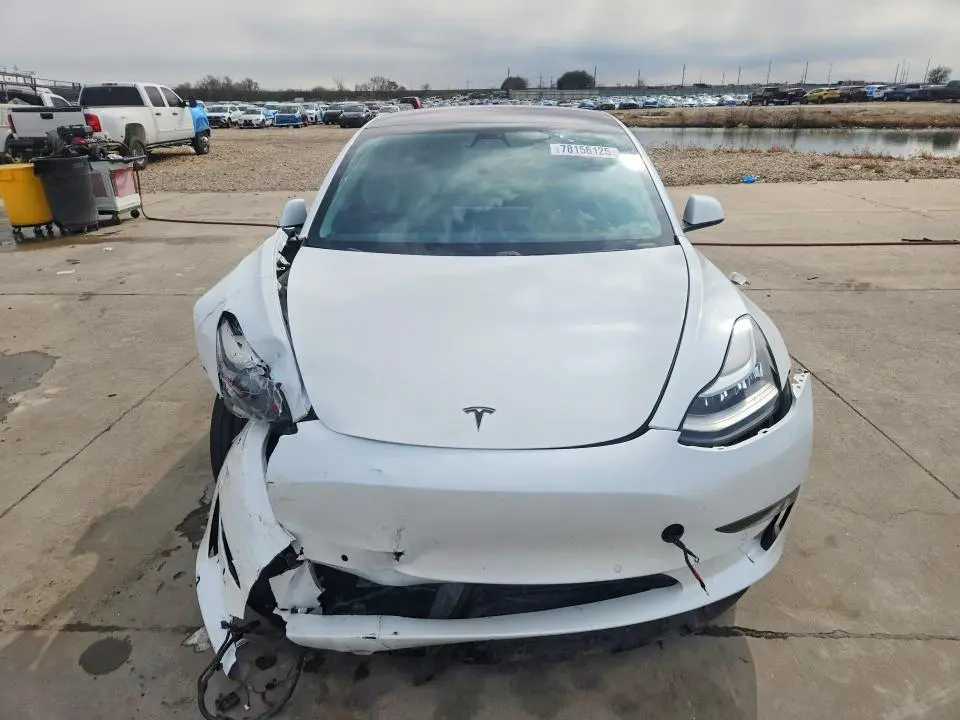 2018 TESLA MODEL 3   