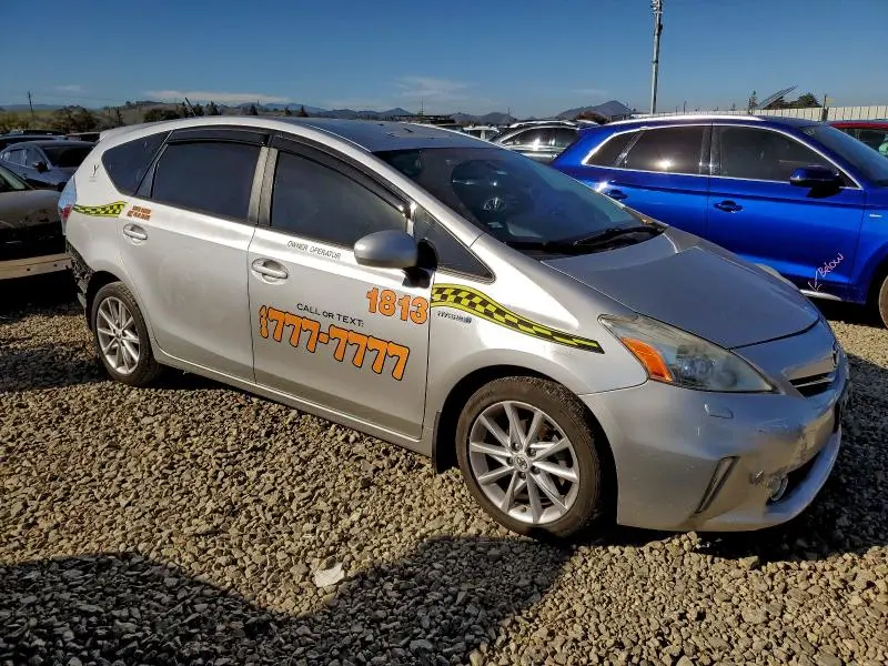 2012 TOYOTA PRIUS V   