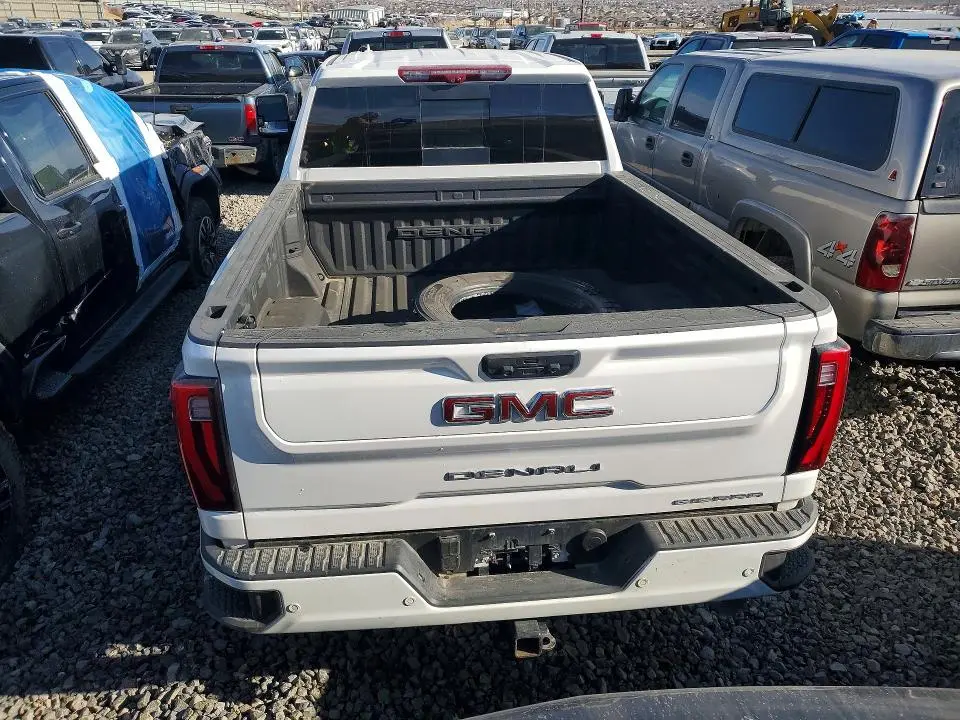 2024 GMC SIERRA K2500 DENALI  