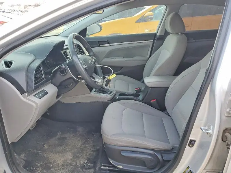 2019 HYUNDAI ELANTRA SEL  