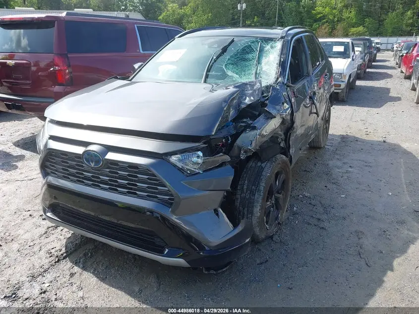 2021 TOYOTA RAV4 HYBRID XSE