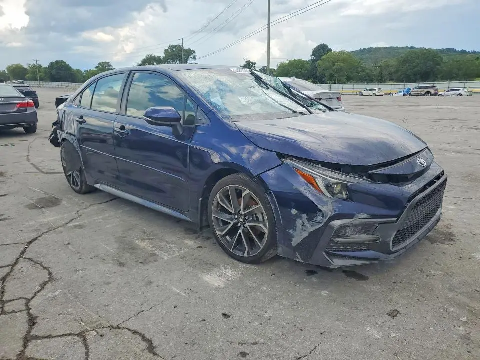 2022 TOYOTA COROLLA SE  