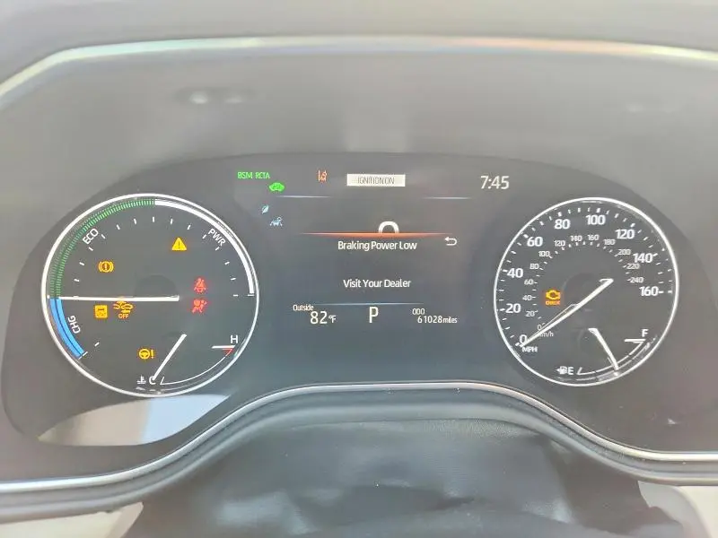 2021 TOYOTA AVALON XLE  