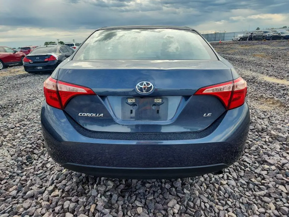 2018 TOYOTA COROLLA LE  