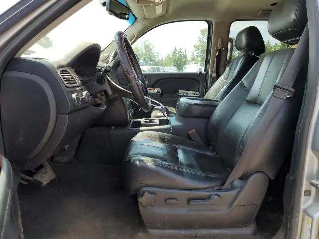 2013 GMC YUKON XL K1500 SLT