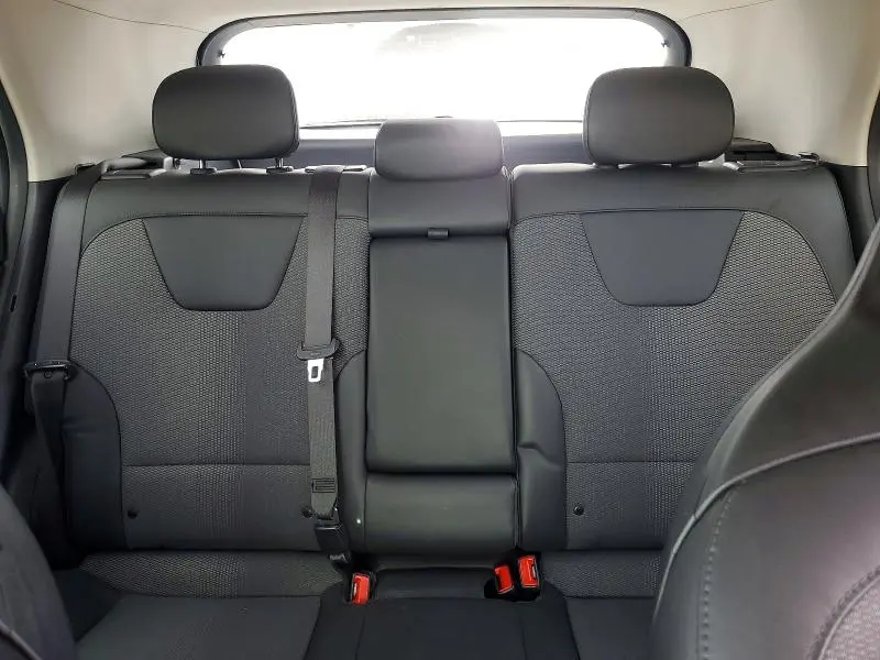 2023 KIA NIRO EX  