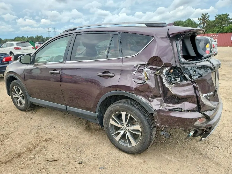 2017 TOYOTA RAV4 XLE  