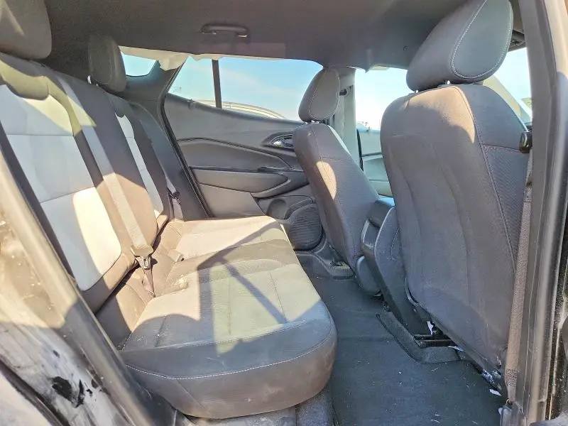 2024 CHEVROLET TRAX 1RS  