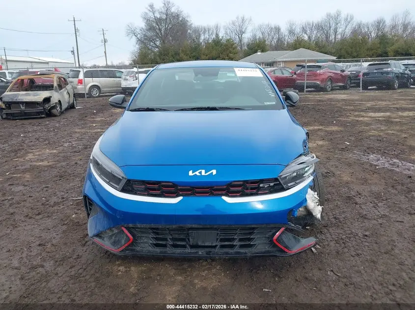 2022 KIA FORTE GT