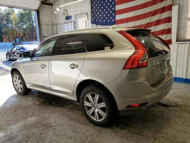 2016 VOLVO XC60 T6 PLATINUM  