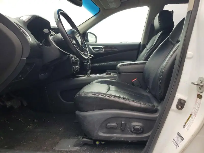 2013 NISSAN PATHFINDER S  