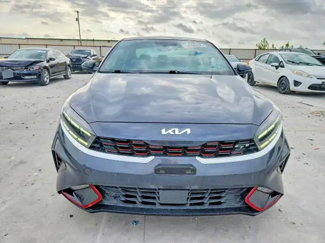 2023 KIA FORTE GT  