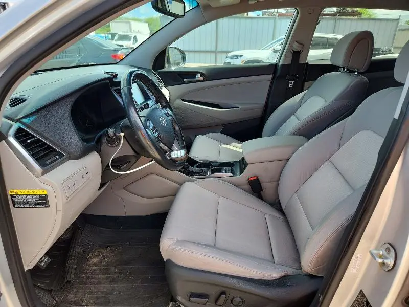 2018 HYUNDAI TUCSON VALUE  