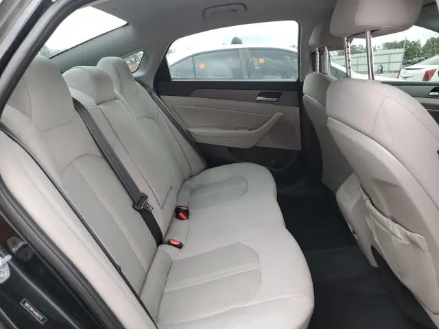 2018 HYUNDAI SONATA SPORT  