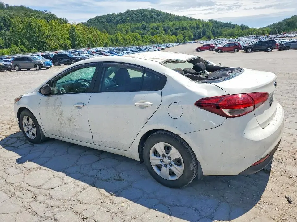 2018 KIA FORTE LX  