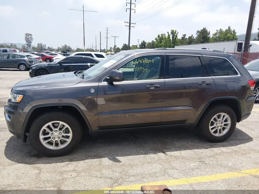 2019 JEEP GRAND CHEROKEE LAREDO E 4X4