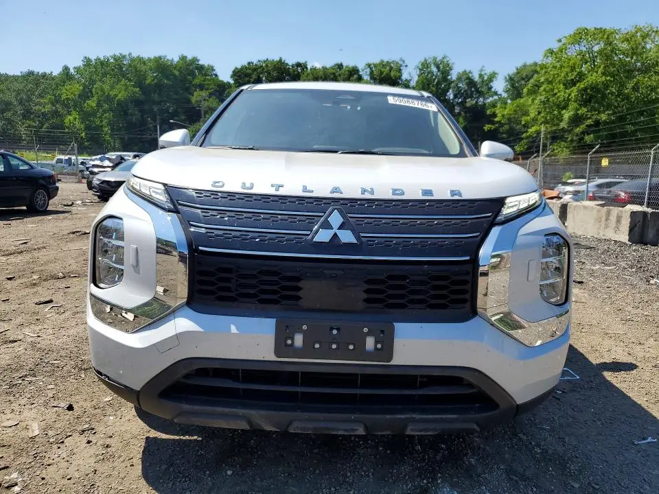 2024 MITSUBISHI OUTLANDER ES  