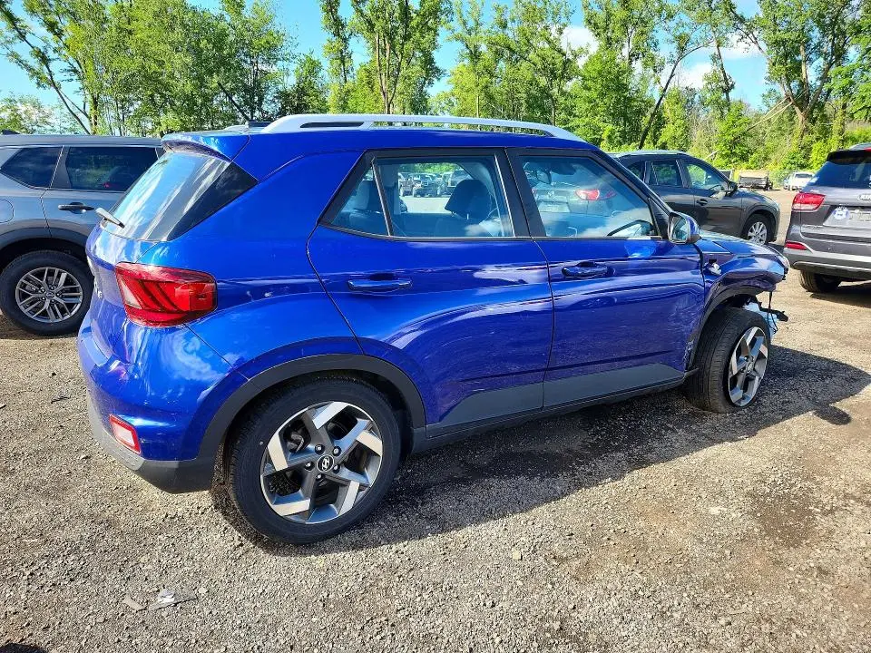 2023 HYUNDAI VENUE LIMITED  
