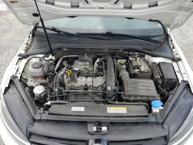 2021 VOLKSWAGEN GOLF   