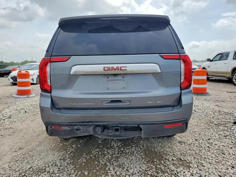 2022 GMC YUKON SLE  