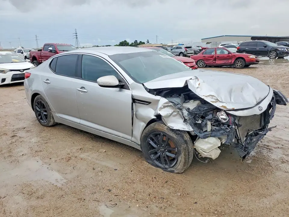 2011 KIA OPTIMA LX  