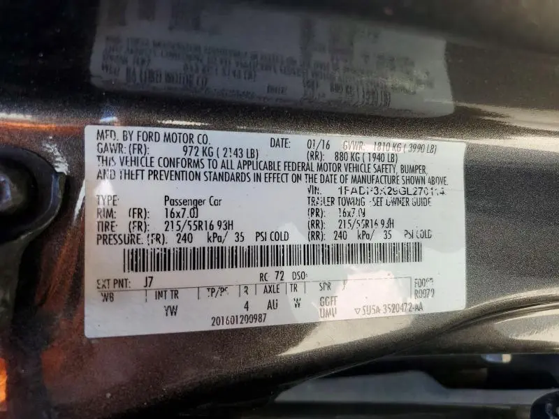 2016 FORD FOCUS SE  