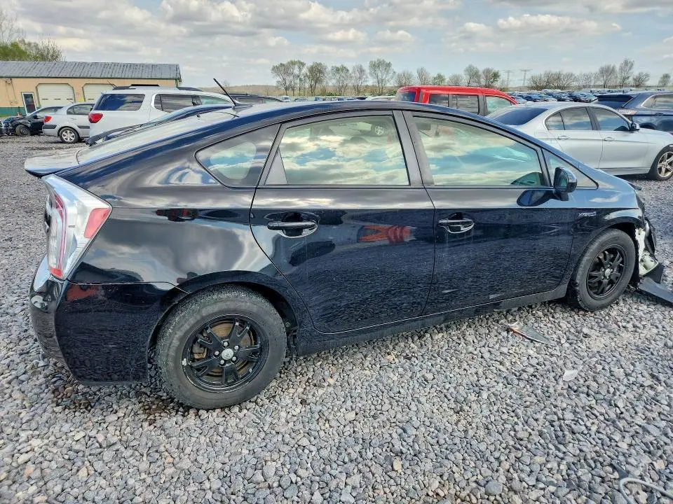 2014 TOYOTA PRIUS FOUR  