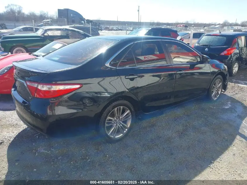 2017 TOYOTA CAMRY SE