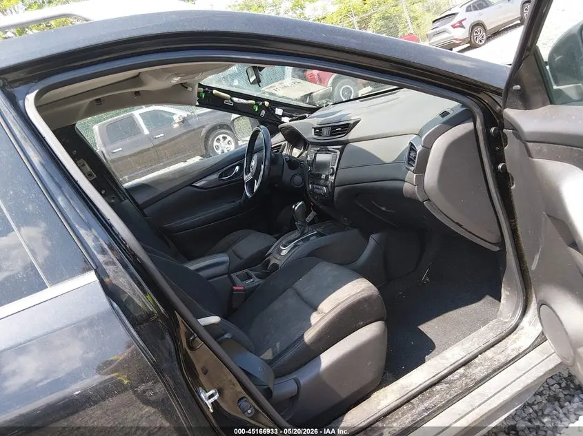 2019 NISSAN ROGUE SV