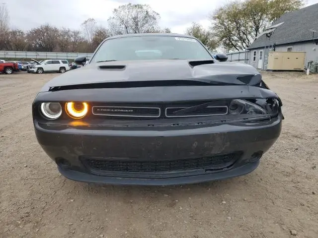2015 DODGE CHALLENGER SXT  