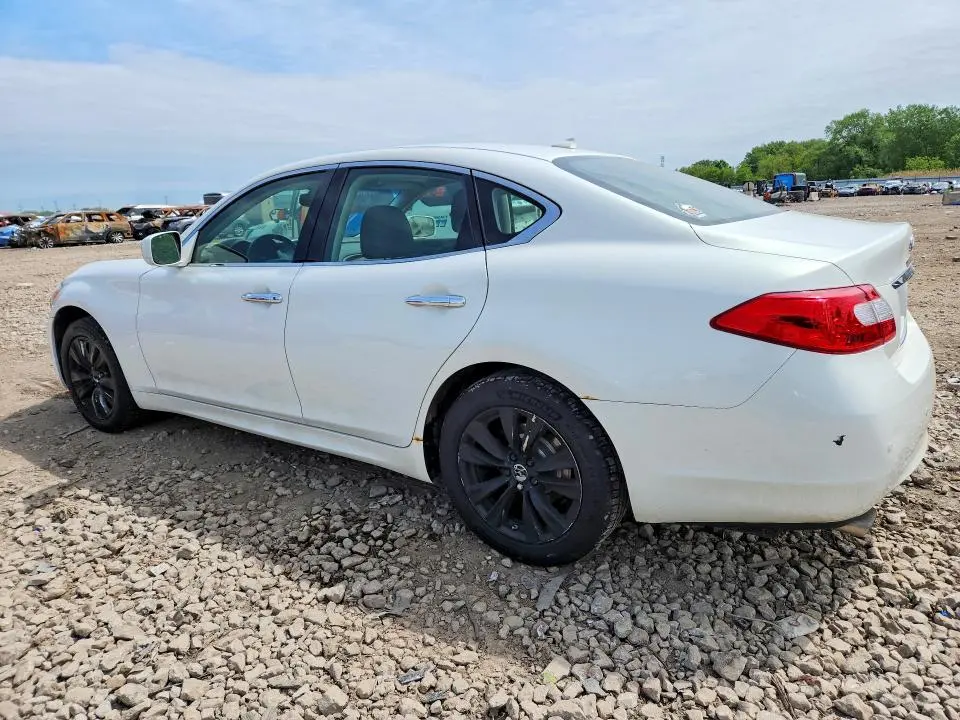 2013 INFINITI M37 X  