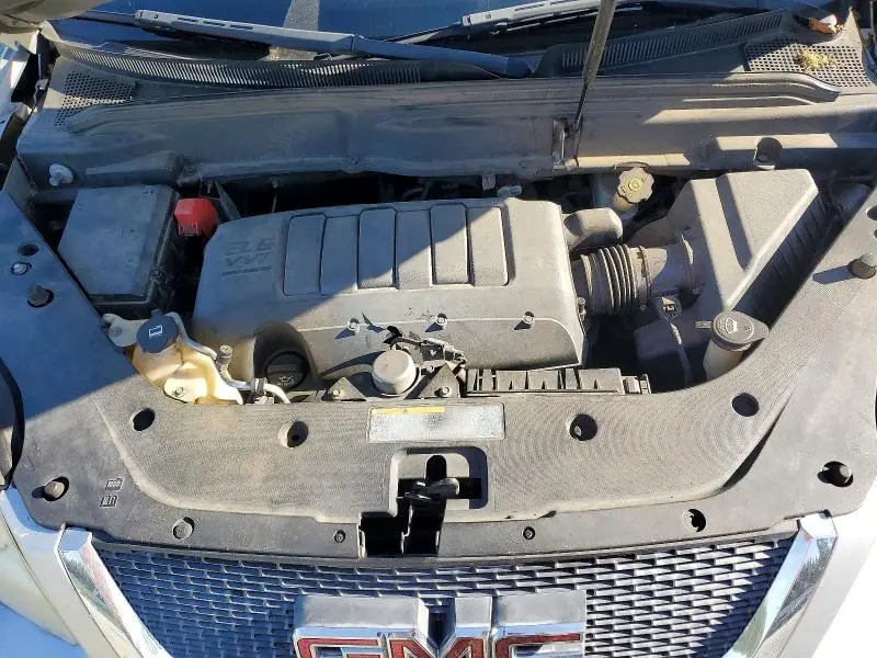 2011 GMC ACADIA SLE  