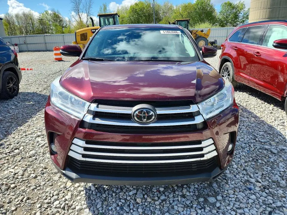 2018 TOYOTA HIGHLANDER LE PLUS  