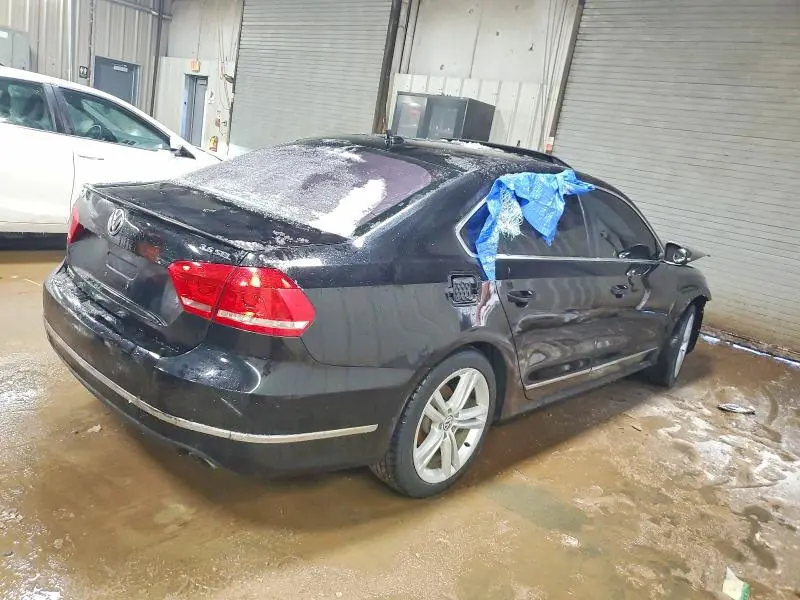 2013 VOLKSWAGEN PASSAT SEL  