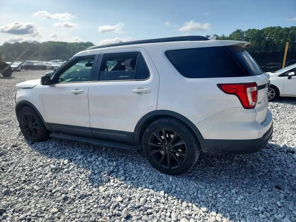 2017 FORD EXPLORER XLT  