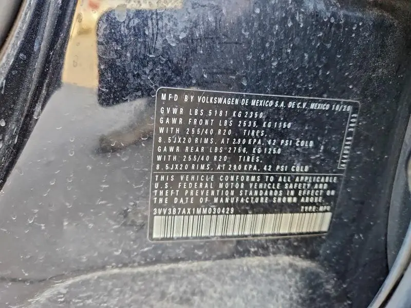 2021 VOLKSWAGEN TIGUAN SE  