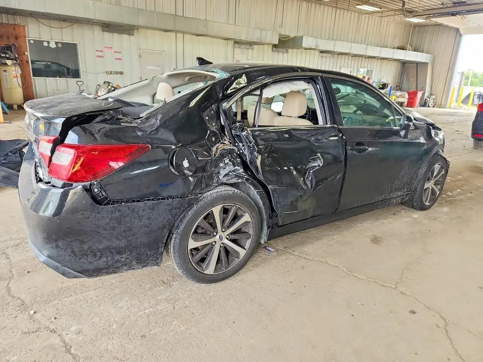2018 SUBARU LEGACY 3.6R LIMITED  