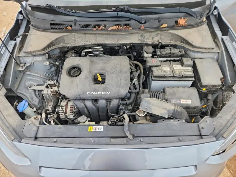 2019 HYUNDAI KONA SE  