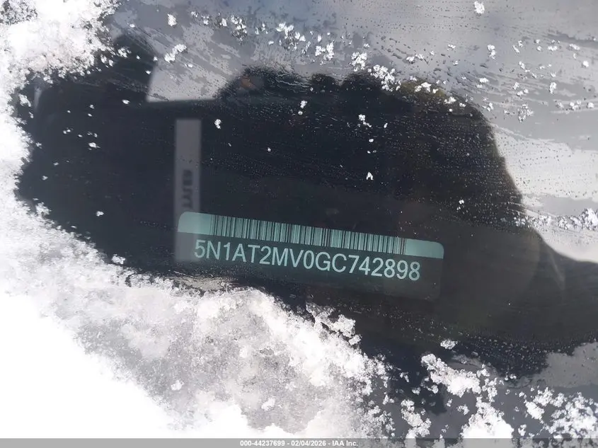 2016 NISSAN ROGUE SV