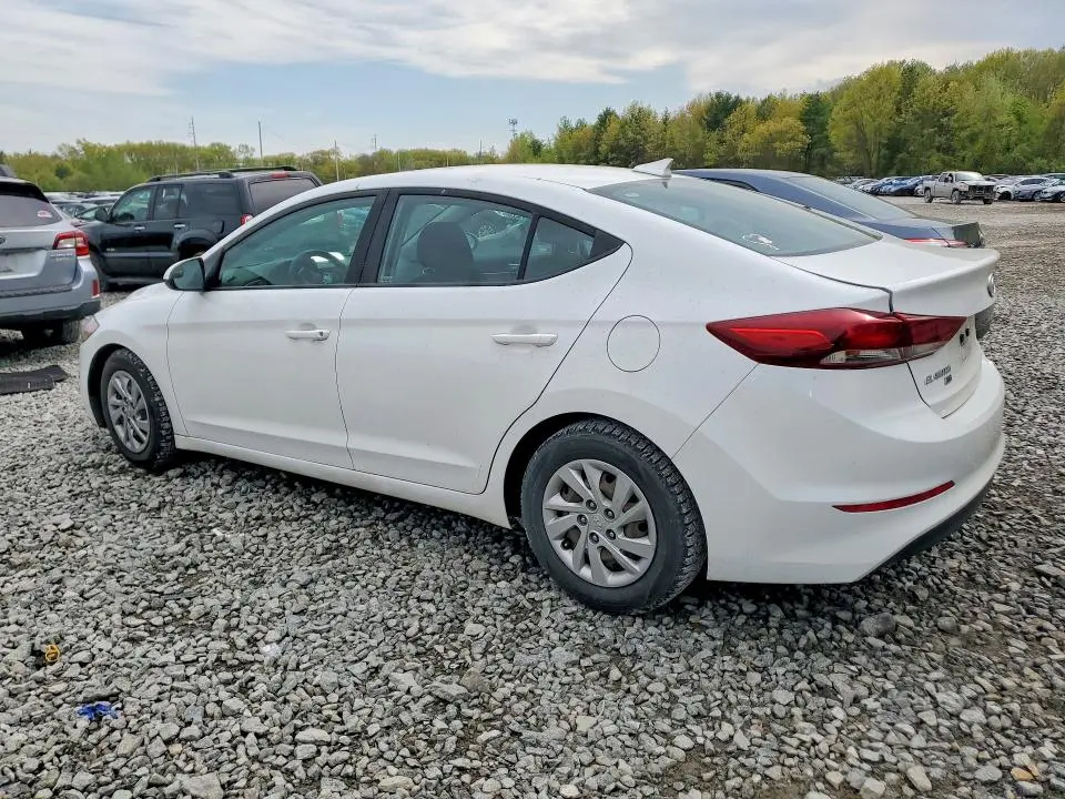 2018 HYUNDAI ELANTRA SE  